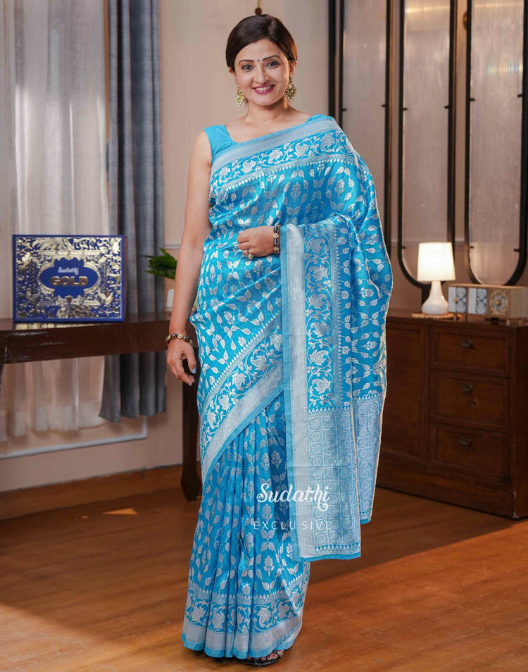 Suhasi Dhami Sky Blue Silk Banarasi Saree