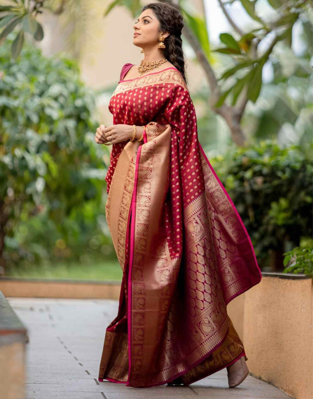 Red Silk Weaving Banarasi Saree