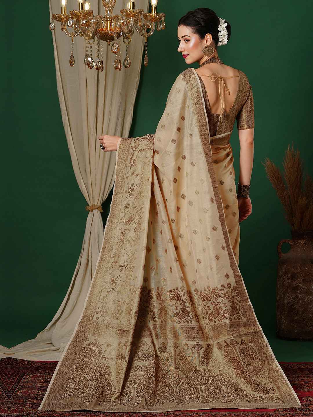 Golden &amp; Beige Cotton Saree