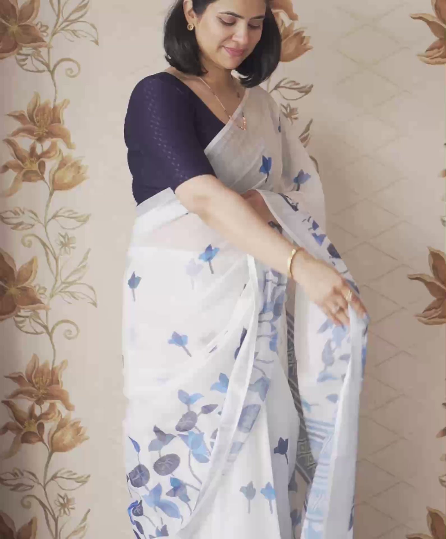 White Linen Floral Printed Saree